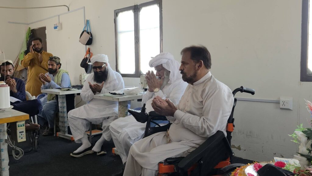 Khawaja Aziz Ahmad Sahib Visits Nusrat Complex Malir 4